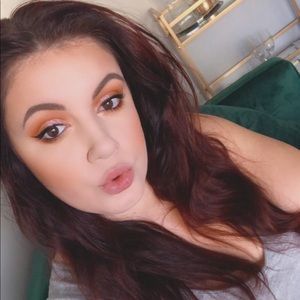 Meet your Posher, Skylar